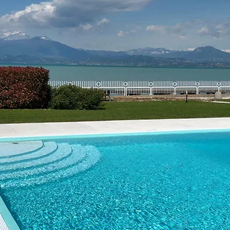 Fronte Lago E Vicinissimo Alle Terme דירה סירמיונה